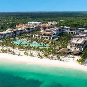 Resort Lopesan Costa Bávaro Resort, Spa&casino